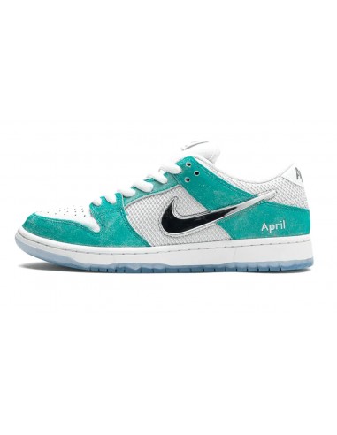 Nike SB Dunk Low April Skateboards les muscles