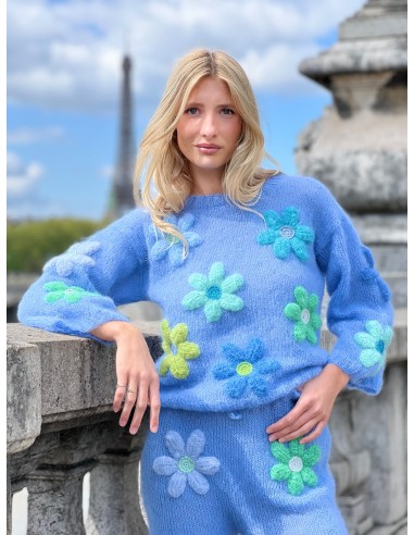 SWEATER FREE FLOWERS BLEU Toutes les collections ici